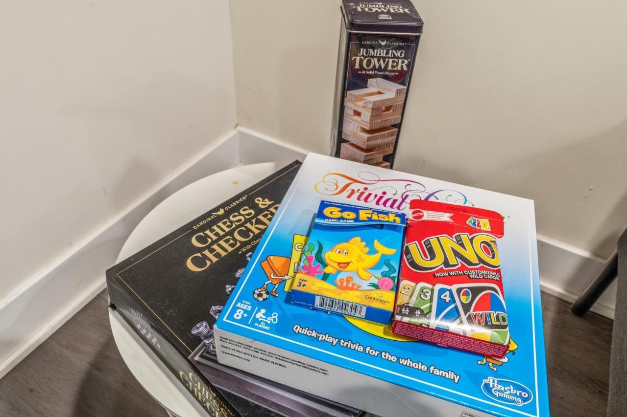 Kid-friendly Fishtown Family Retreat With Game